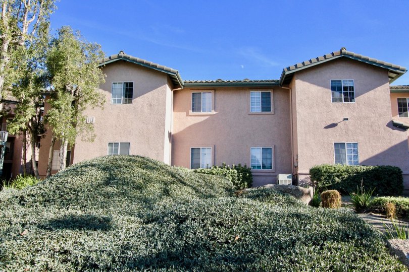 The Summit Condos, Lofts & Townhomes For Sale The Summit Real Estate