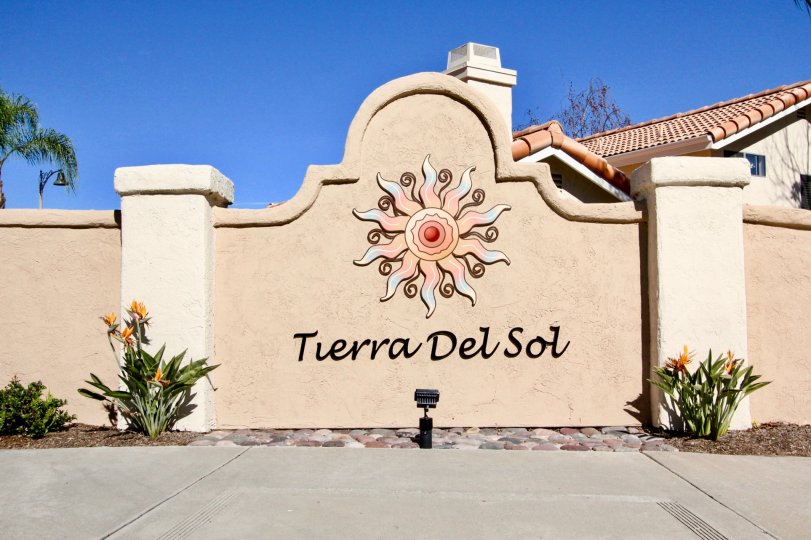 Tierra Del Sol Condos