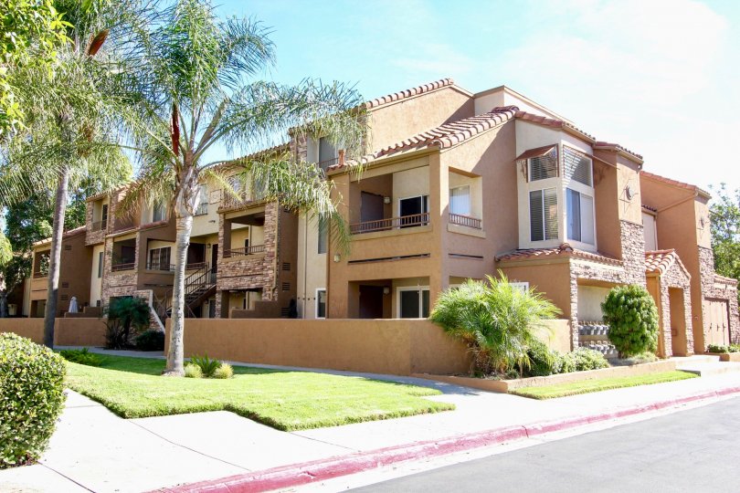 Villa Taviana Condos, Lofts & Townhomes For Sale Villa Taviana Real