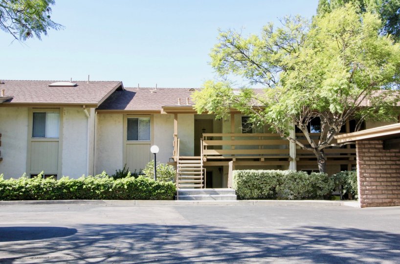 Fairway Knolls Condos, Lofts & Townhomes For Sale Fairway Knolls Real Estate Fairway Knolls