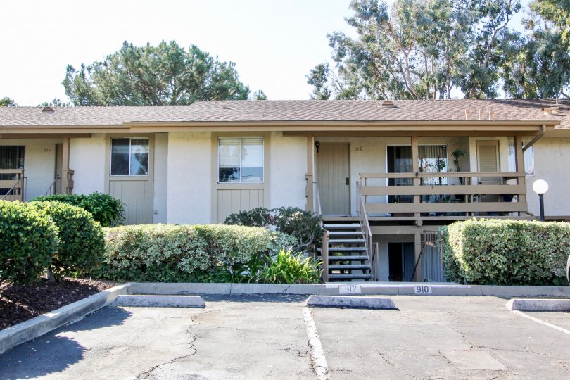 Fairway Knolls Condos, Lofts & Townhomes For Sale Fairway Knolls Real