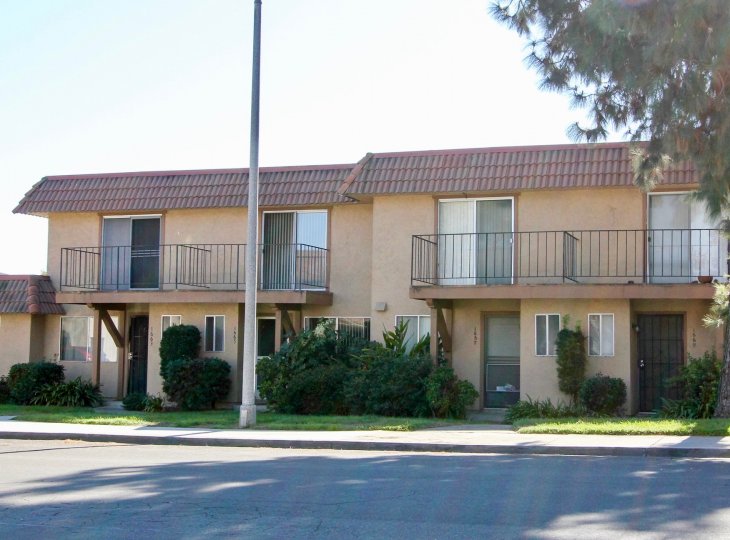 Lake Park Villas Condos, Lofts & Townhomes For Sale Lake Park Villas