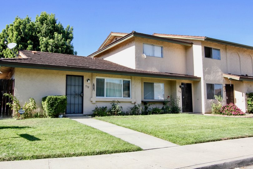 Lake Park Villas Condos, Lofts & Townhomes For Sale Lake Park Villas