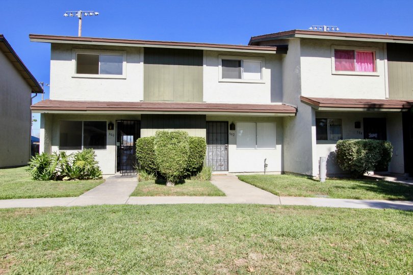 Lake Park Villas Condos, Lofts & Townhomes For Sale Lake Park Villas