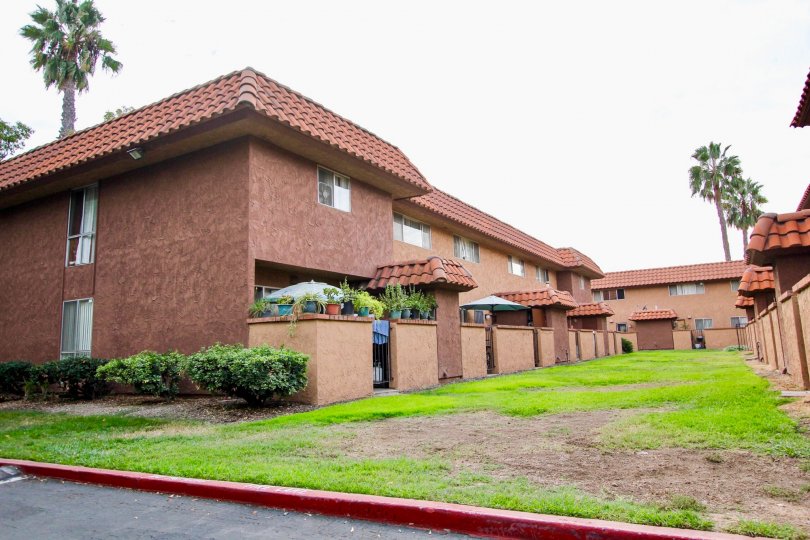 Carlton Country Club Villas Condos, Lofts & Townhomes For Sale