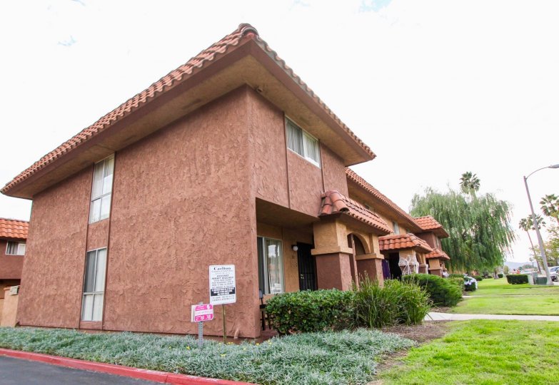 Carlton Country Club Villas Condos, Lofts & Townhomes For Sale