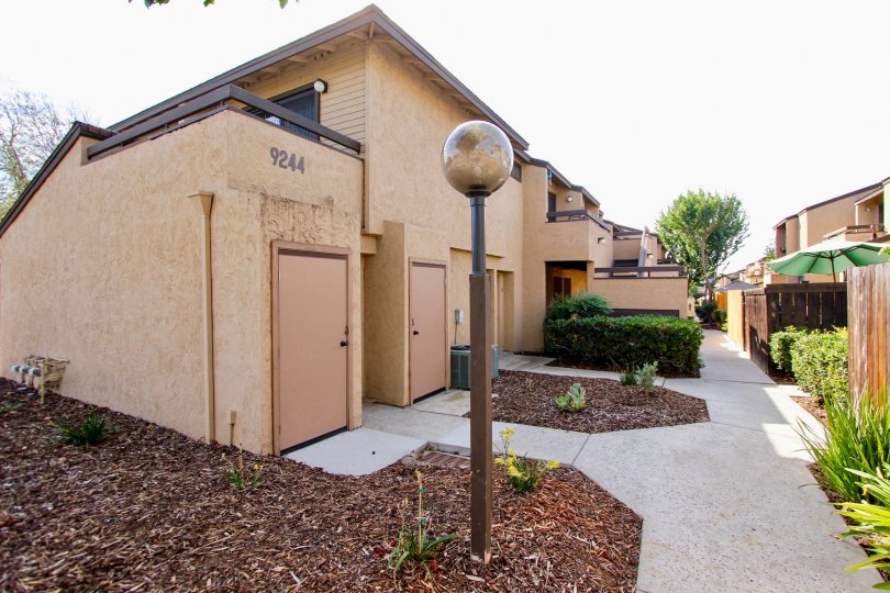 Lakeview Carlton Hills Condos, Lofts & Townhomes For Sale Lakeview