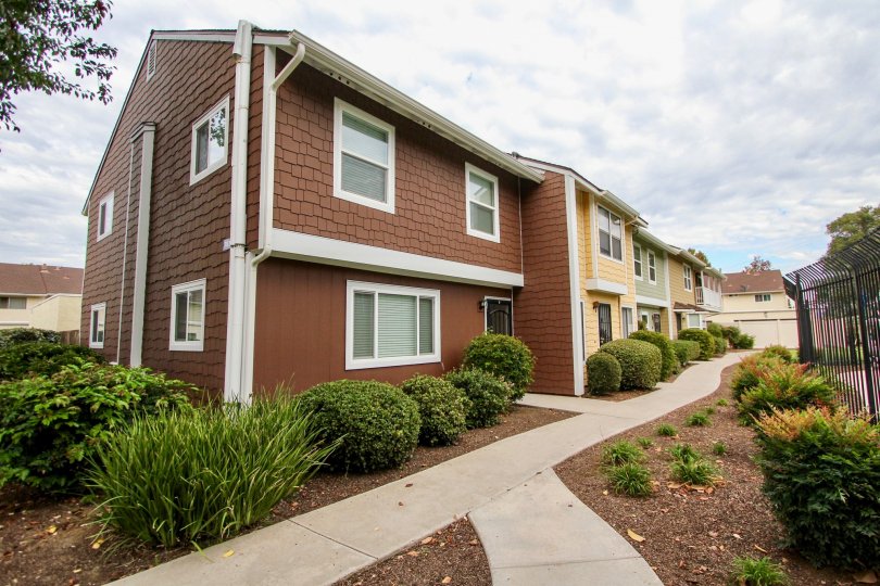 Pepperhill Townhomes Condos, Lofts & Townhomes For Sale Pepperhill