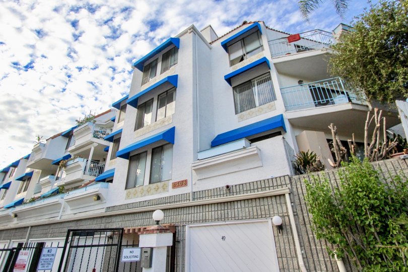 Pines of La Jolla Condos, Lofts & Townhomes For Sale Pines of La