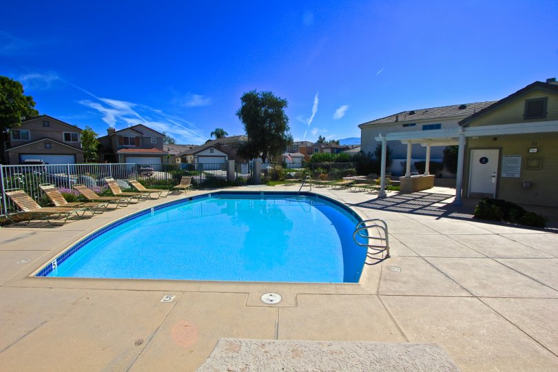 The community amenities at Country Glen include a pool