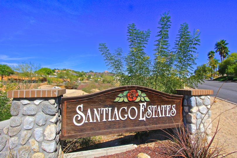 Entrance to Santiago Estates in Temecula Ca